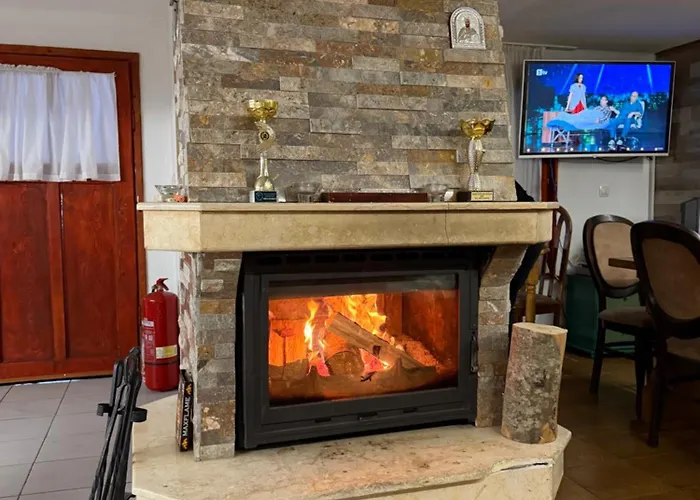 за гости “попина лъка” Vikhren